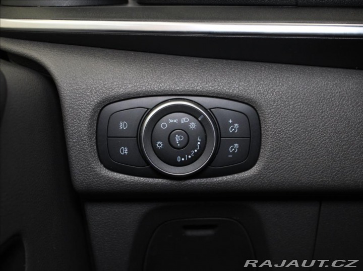 Ford Tourneo Custom 2,0 EB 125kW AT L2 Titan. 2023
