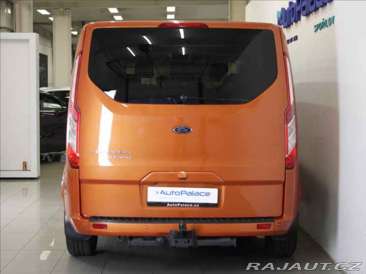 Ford Tourneo Custom 2,0 EB 125kW AT L2 Titan. 2023
