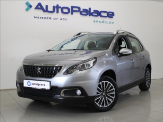 Peugeot 2008 1,2 PT 81kW 62tkm. 1.maj.