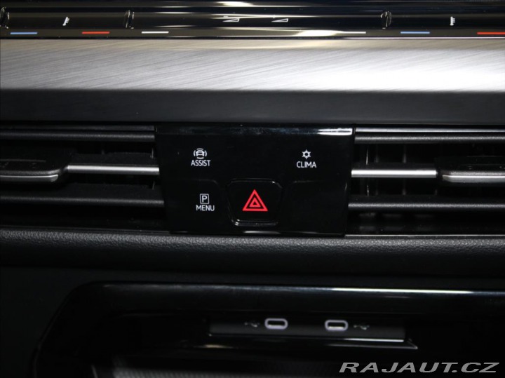 Volkswagen Golf 1,5 TSI 110kW Style Var. 2023