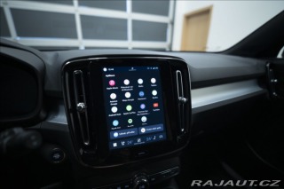 Volvo XC40 2,0 B3 NAVI KAMERA 360° T 2025