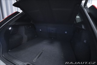 Volvo XC40 2,0 B3 NAVI KAMERA 360° T 2025