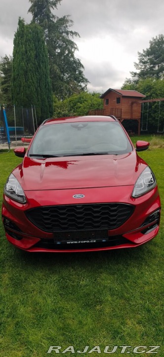 Ford Kuga 2,5   FHEV STLine X v zar 1800
