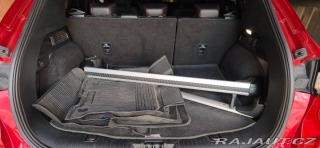 Ford Kuga 2,5 FHEV STLine X v zar 1800