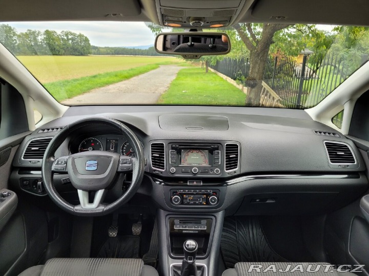 Seat Alhambra 2,0 TDI 125 kW, 7 míst, 2012