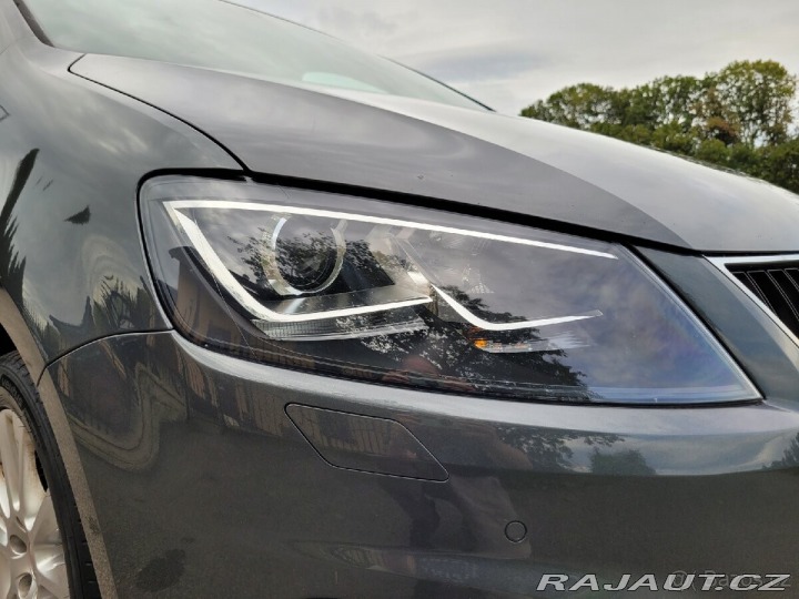 Seat Alhambra 2,0 TDI 125 kW, 7 míst, 2012