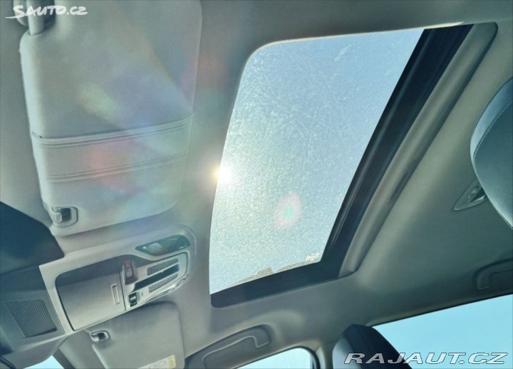 Subaru Outback 2,5 TOURING CVT, TAŽNÉ 2021