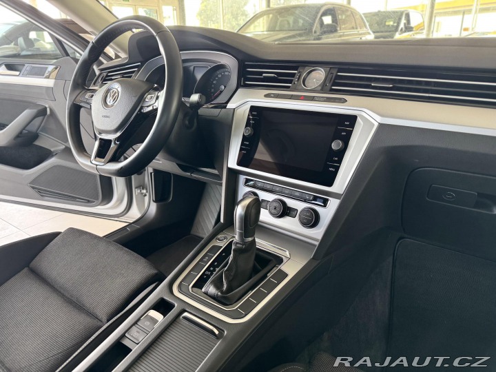 Volkswagen Passat 2,0TDI DSG 140kW*Masáž*Ka 2019