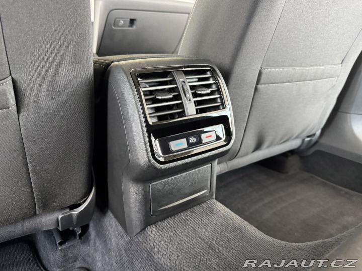 Volkswagen Passat 2,0TDI DSG 140kW*Masáž*Ka 2019