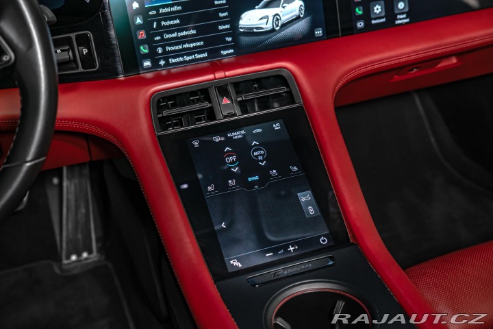 Porsche Taycan Turbo S PCCB/PDCC/PDLS+/P 2021