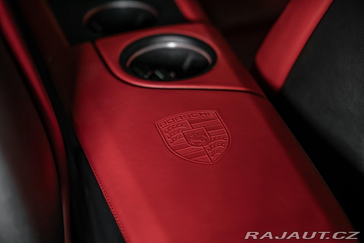 Porsche Taycan Turbo S PCCB/PDCC/PDLS+/P 2021