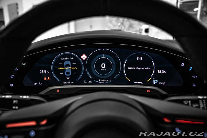 Porsche Taycan Turbo S PCCB/PDCC/PDLS+/P 2021
