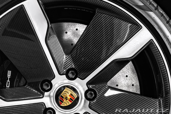 Porsche Taycan Turbo S PCCB/PDCC/PDLS+/P 2021