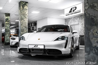 Porsche Taycan Turbo S PCCB/PDCC/PDLS+/P 2021