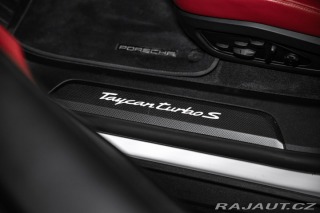 Porsche Taycan Turbo S PCCB/PDCC/PDLS+/P 2021