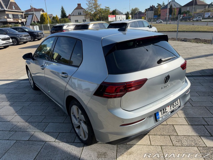 Volkswagen Golf People 1,5TSI 110kW DSG 2024
