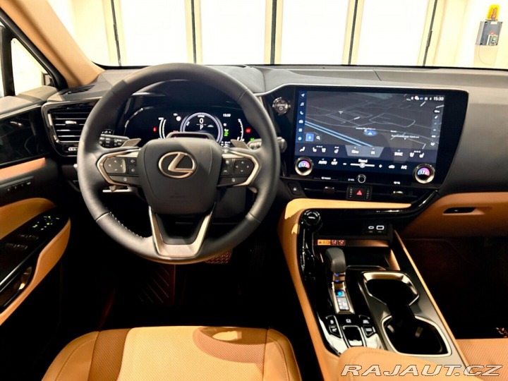 Lexus Ostatní modely NX 450h plus 450h+ 2.5 PHEV PRESTIGE 1800