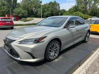 Lexus  ES 300h 300h 2,5 HEV LUXURY
