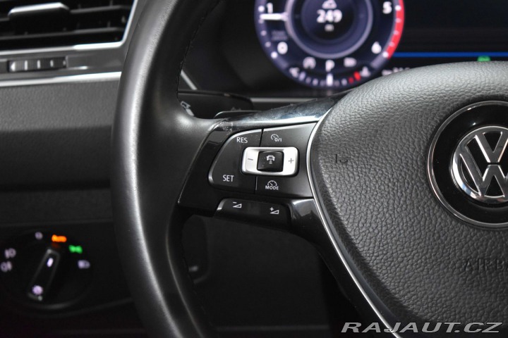 Volkswagen Tiguan 2.0 TDI REZERVACE 2017