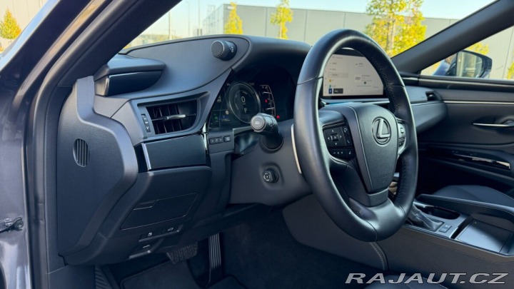 Lexus Ostatní modely ES 300h 300H 2,5 HEV LIMITED EDIT 2026
