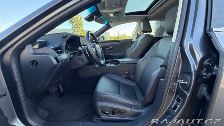 Lexus Ostatní modely ES 300h 300H 2,5 HEV LIMITED EDIT 2026