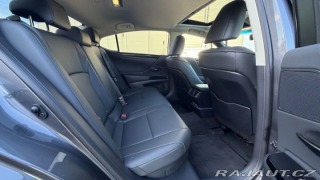 Lexus Ostatní modely ES 300h 300H 2,5 HEV LIMITED EDIT 2026