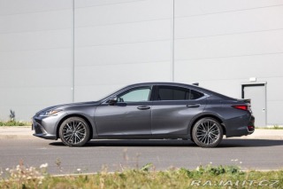 Lexus Ostatní modely ES 300h 300H 2,5 HEV LIMITED EDIT 2026