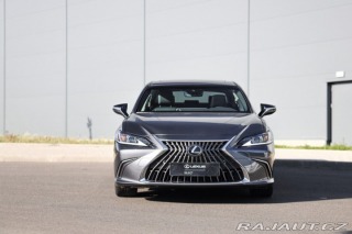 Lexus Ostatní modely ES 300h 300H 2,5 HEV LIMITED EDIT 2026