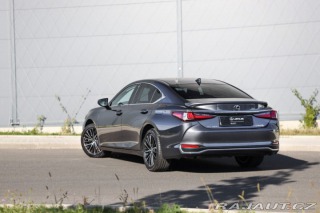Lexus Ostatní modely ES 300h 300H 2,5 HEV LIMITED EDIT 2026
