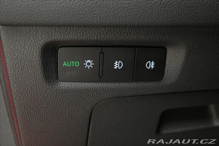 Škoda Octavia 1,0 TSI e-TEC 81kW DSG St 2024
