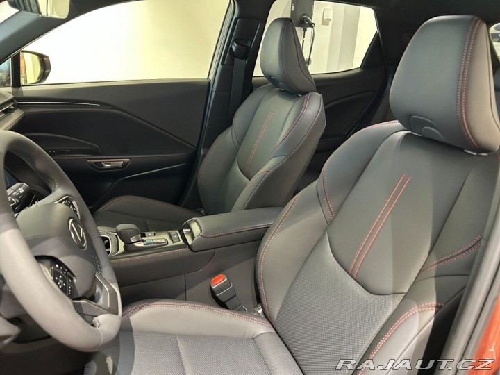 Lexus Ostatní modely LBX 1,5L HEV EMOTION TECH 1800