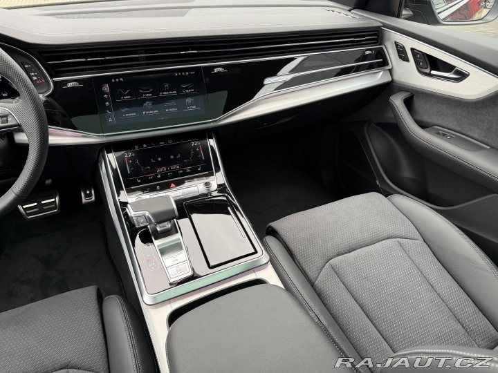 Audi Q8 50TDI 210kW OLED K360 PAN 2025