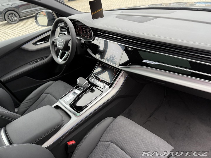 Audi Q8 50TDI 210kW OLED K360 PAN 2025