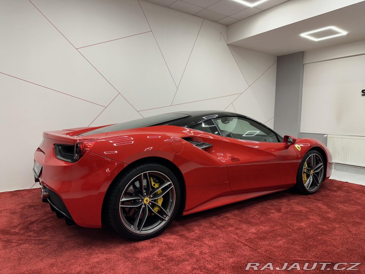 Ferrari 488 GTB*LIFT*CAMERA*QUIO*DPH* 2018