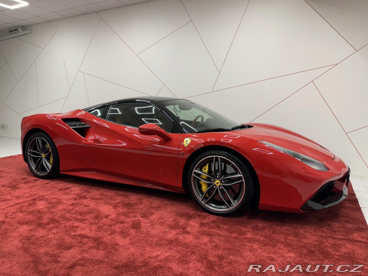 Ferrari 488 GTB*LIFT*CAMERA*QUIO*DPH* 2018