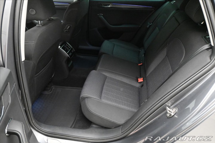 Škoda Superb 2,0 TDI 110kW DSG Style Z 2022