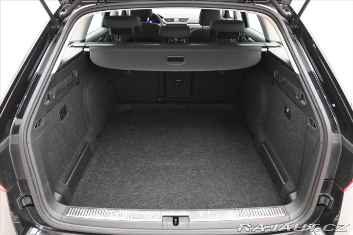 Škoda Superb 2,0 TDI 110kW DSG Style Z 2023