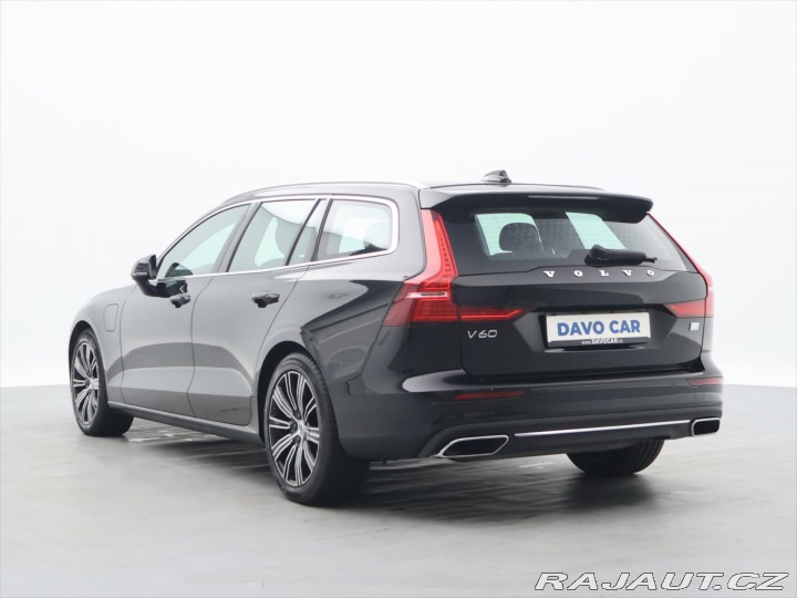 Volvo V60 2,0 T6 186kW 4x4 Momentum 2021