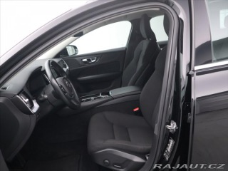 Volvo V60 2,0 T6 186kW 4x4 Momentum 2021