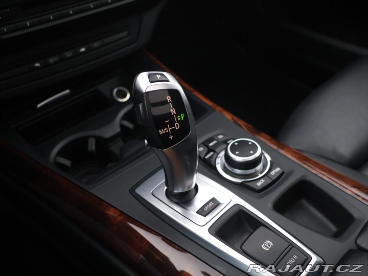 BMW X5 3,0 xDrive 40da 225kW 7-M 2011