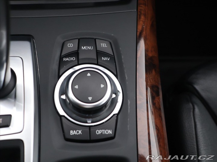 BMW X5 3,0 xDrive 40da 225kW 7-M 2011