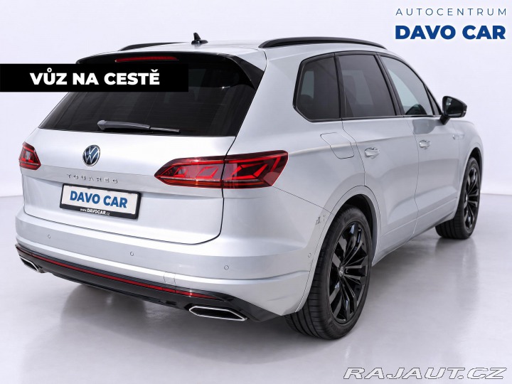 Volkswagen Touareg 3,0 TDI 210kW R-line pano 2022