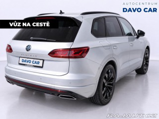 Volkswagen Touareg 3,0 TDI 210kW R-line pano 2022