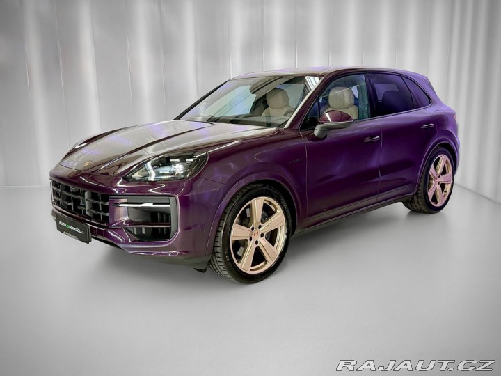 Porsche Cayenne e-HYBRID SPORT CHRONO, AI 2025