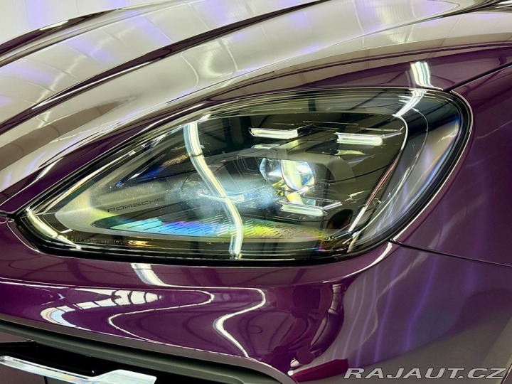 Porsche Cayenne e-HYBRID SPORT CHRONO, AI 2025