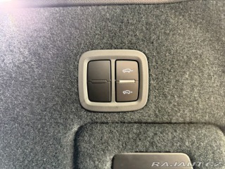 Porsche Cayenne e-HYBRID SPORT CHRONO, AI 2025
