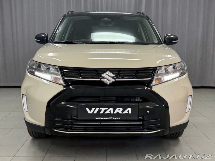 Suzuki Vitara 1,4 Black ed. 4x2, zimní 2026