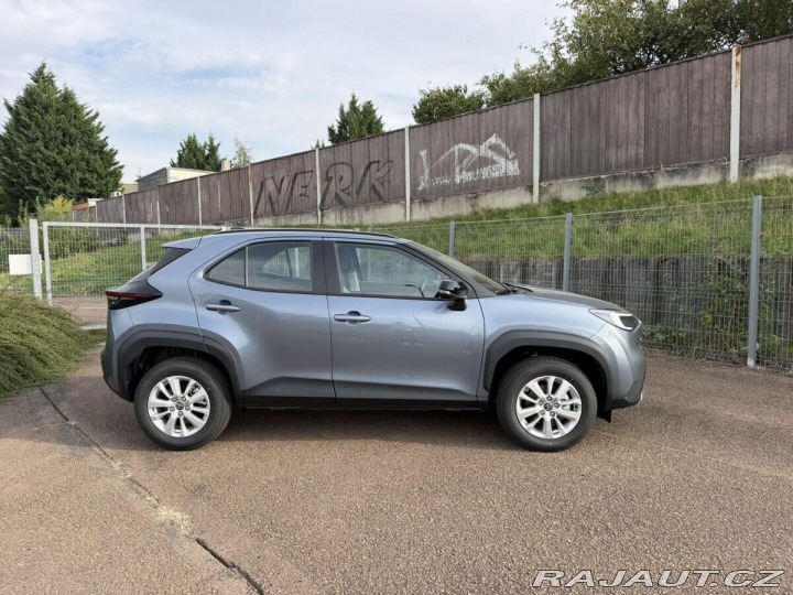 Toyota Yaris Cross Comfort Business - zimní 1800