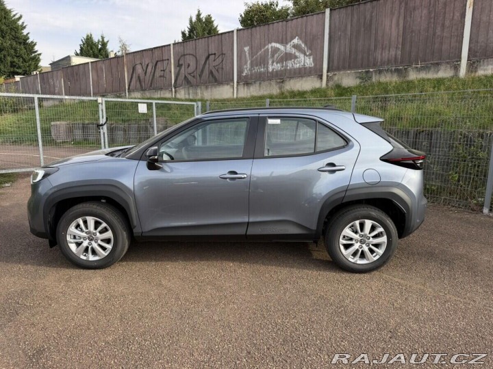 Toyota Yaris Cross Comfort Business - zimní 1800