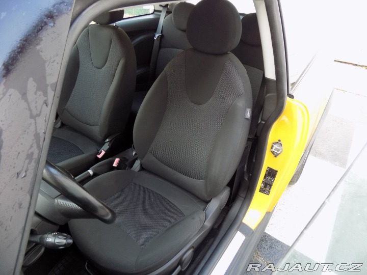 Mini Cooper 1.6i/Klimatizace/ 2007